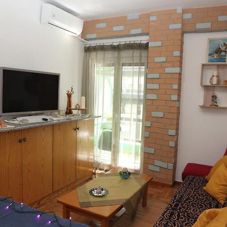 Mood For Dreams Apartment Tesalonika Bagian luar foto